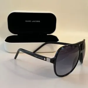 Marc Jacobs | Accessories | Marc Jacobs Black Aviator Pilot  display picture 2